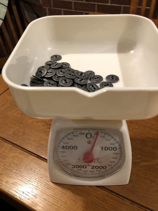 Metalowe guziki 103 szt.