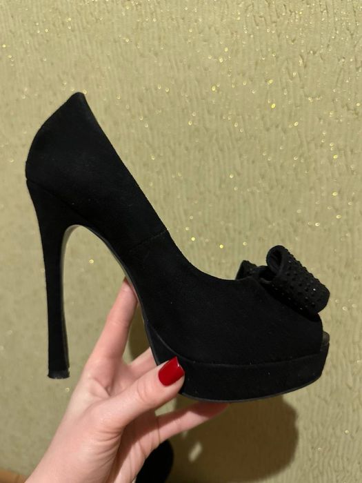 Шикарні підбори  замш