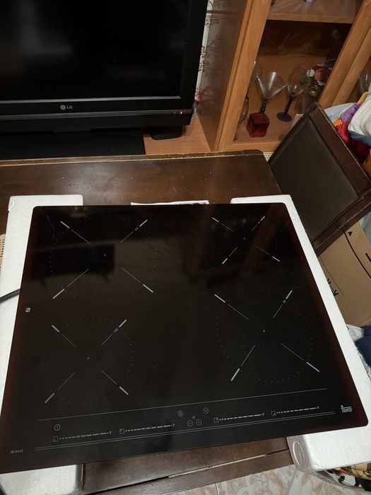 Placa vitrocerâmica da marca Teka