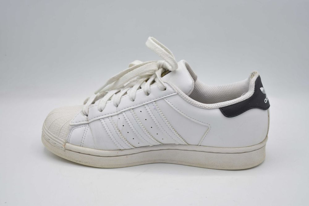 Adidas Superstar ( 37.5 )