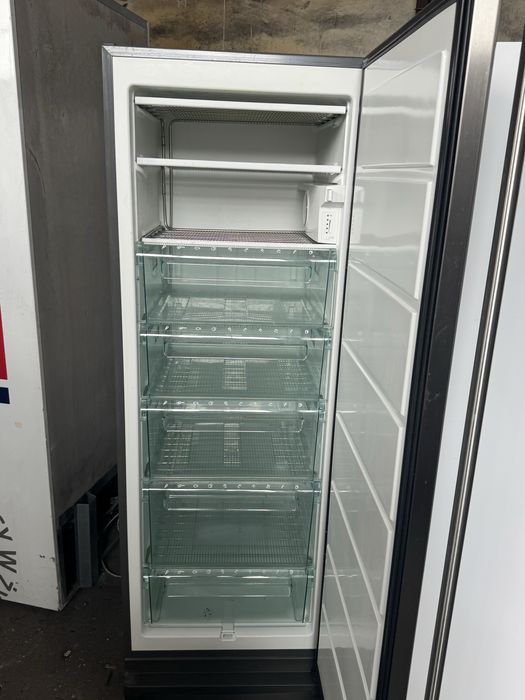 Witryna chlodncza Slim