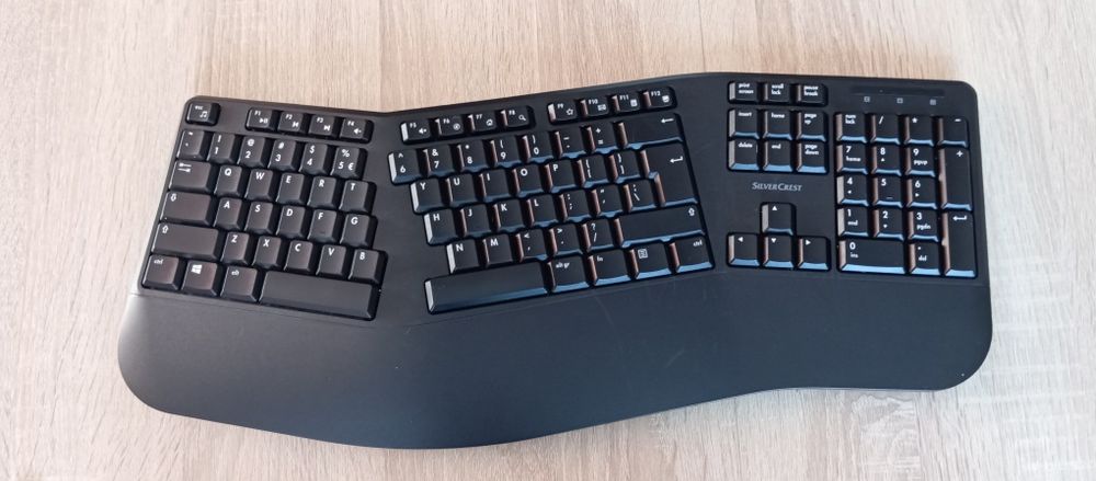 NOWA Klawiatura bezprzewodowa ergonomiczna Silvercrest