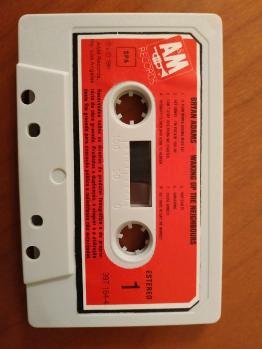 Cassete - Bryan Adams - Waking Up The Neighbours