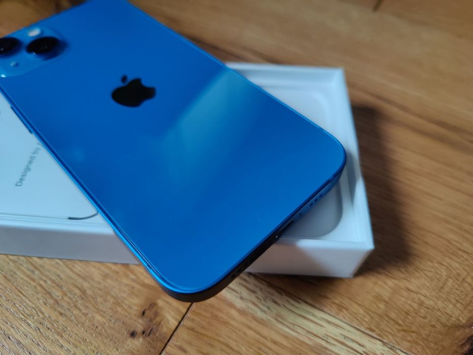 Iphone 13 niebieski 128gb
