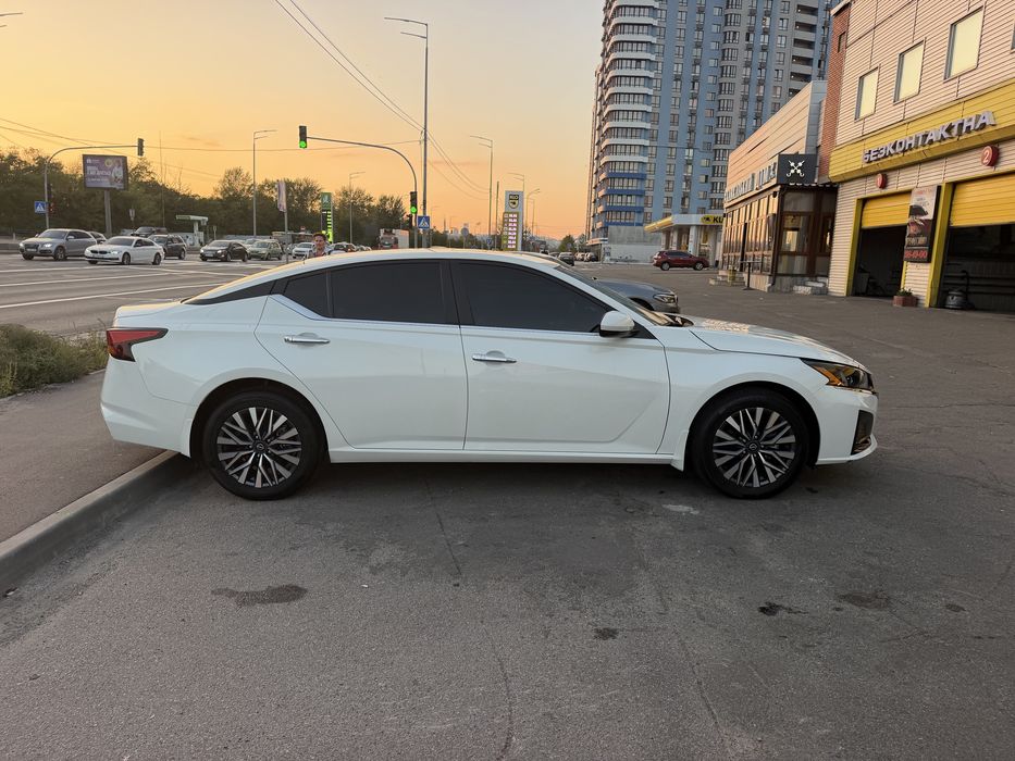 Nissan Altima 2023 VIN 1N4BL4DW1RN322822 фото оголошення 8 з 8