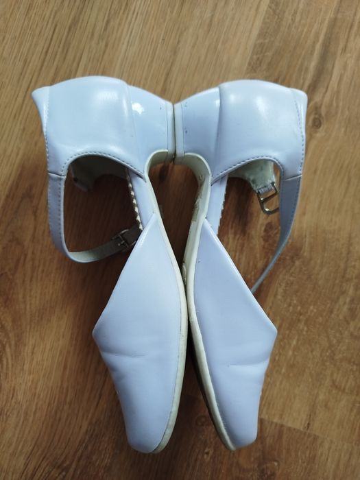 Buty komunijne r. 36 dziewczęce