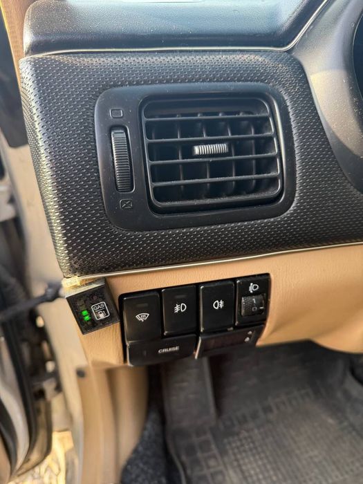 Продам машину Subaru Forester