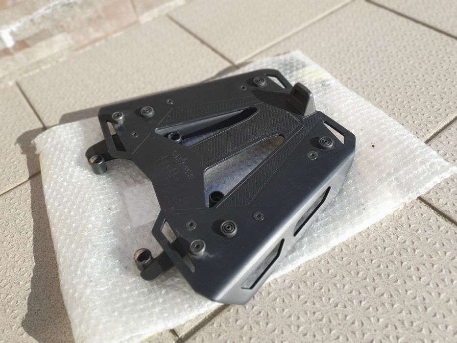 Suporte/base original Givi trekker outback para ktm 790/890 adventure