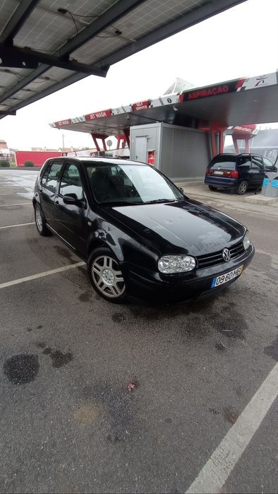 Volkswagen Golf 1.6 SR