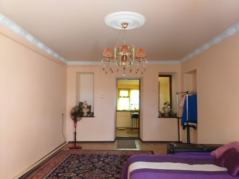 продам  дом и участок в самом центре Б-долины  для жилья и для бизнеса