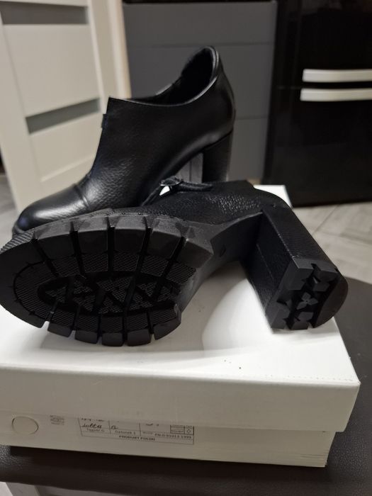 Buty ze skóry naturalnej