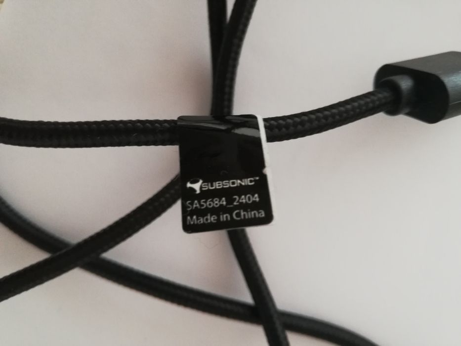 Auscultador gaming  com defeito