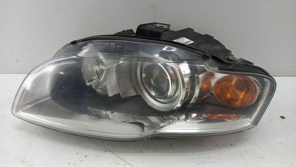 Фара левая Audi A4 B7 bi-xenon 2004-2007 8E0941003BP