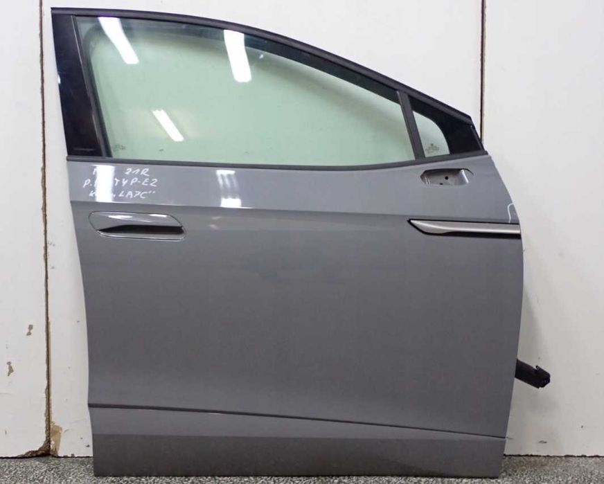 Двері передні VW id4 двери передние VW id4 шрот разборка двери правые