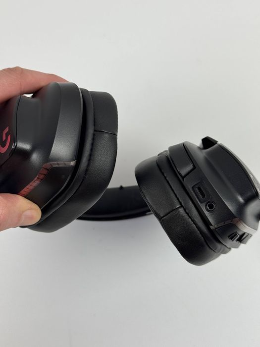 Bеzprzewodowe słuchawki gamingowe Logitech G935 LIGHTSYNC