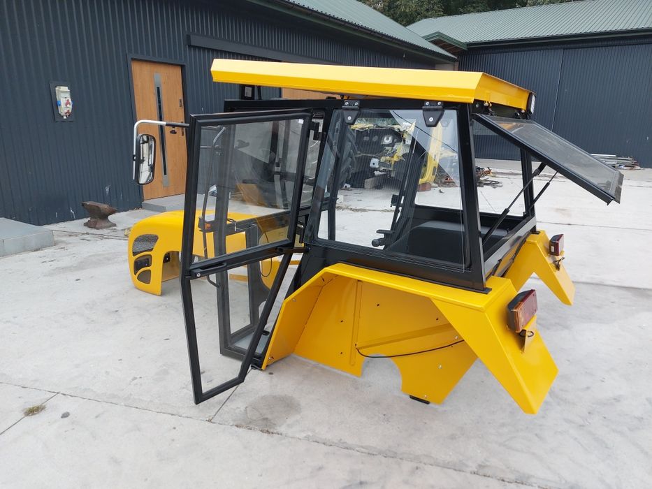 Kabina kabiny ciagnikowe c330 c360 mf t25 bizon PREMIUM SZEROKA 140cm.