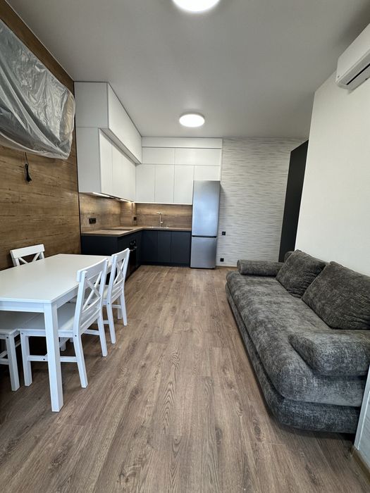 **ЦЕНТР! Завжди СВІТЛО! Сучасна 1-К. Класу ЛЮКС