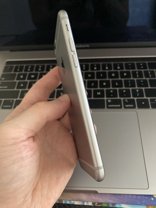 Apple iPhone 6s 32gb Black Neverlock