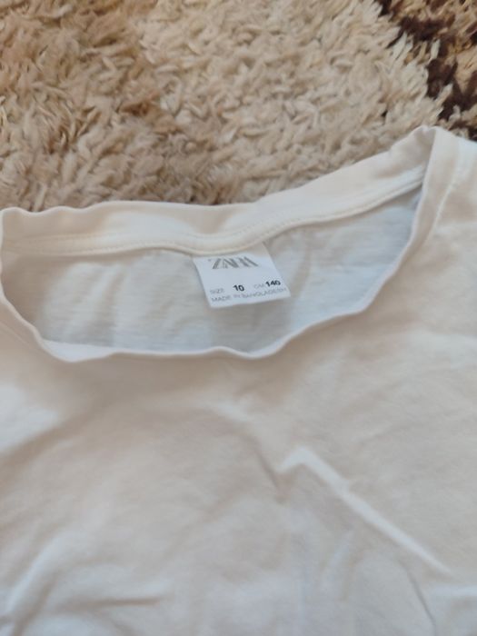 Костюм на дівчинку фірми zara літній