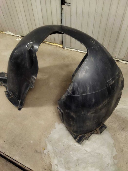 Підкрилок передній правий Passat NMS