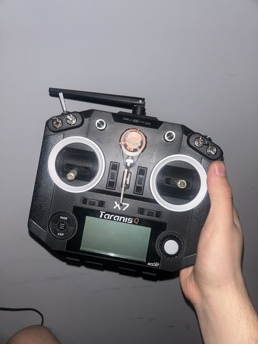 TaranisQ X7 radio odbiornik kontroler frsky