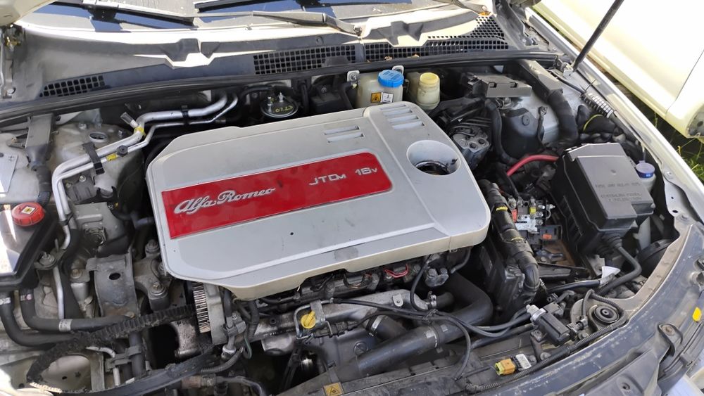 Dowolna część Alfa Romeo 159