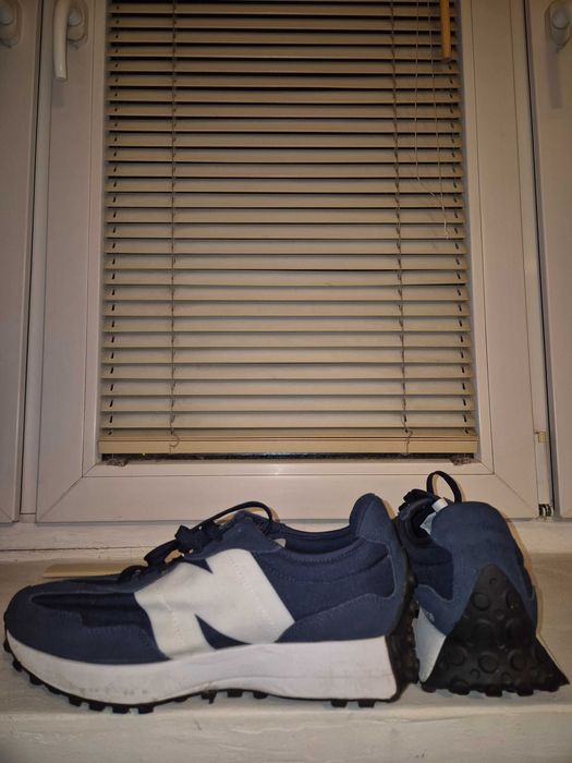 Buty New Balance 327 – stan idealny, oryginalne pudełko