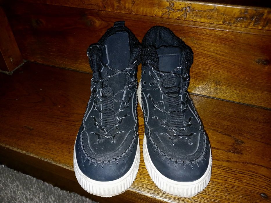 Демисезонные ботинки кроссовки 39р 25см