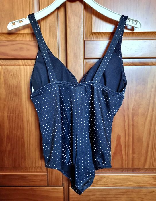 Fato de banho preto com bolinhas brancas, tamanho S/M