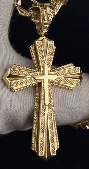 Zloty krzyż próby 585