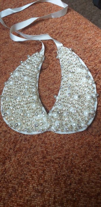 Elegancki kołnierzyk Nowy