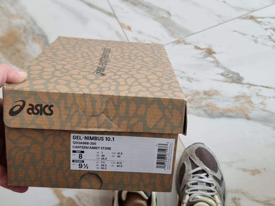 Оригінал 100% кросівки asics nimbus 10.1  eur 41.5
