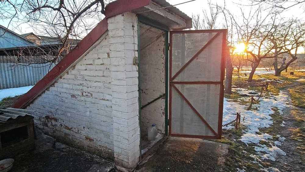 Два будинки на одному подвір’ї, 30 соток двору з городом Є відеоогляд