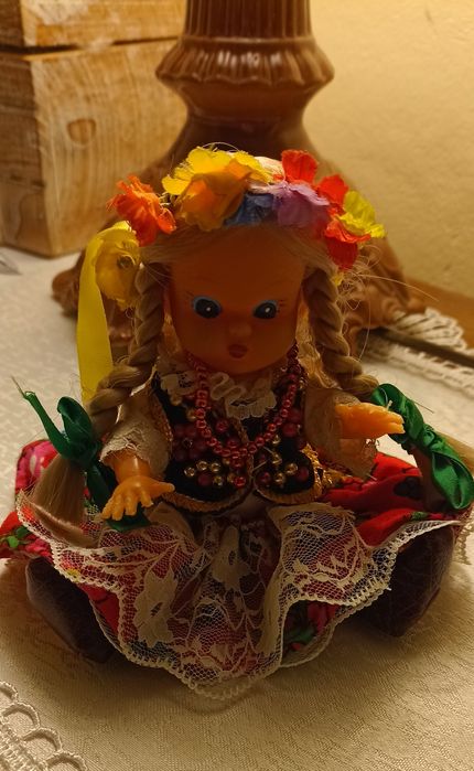 Krakowianka lalka regionalna-lata 90