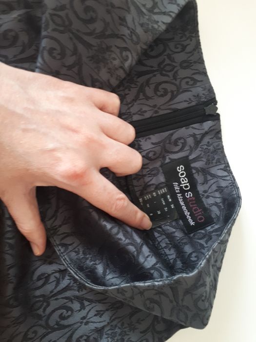 Wytworne garniturowe spodnie z wysokim stanem Soap Studio 34