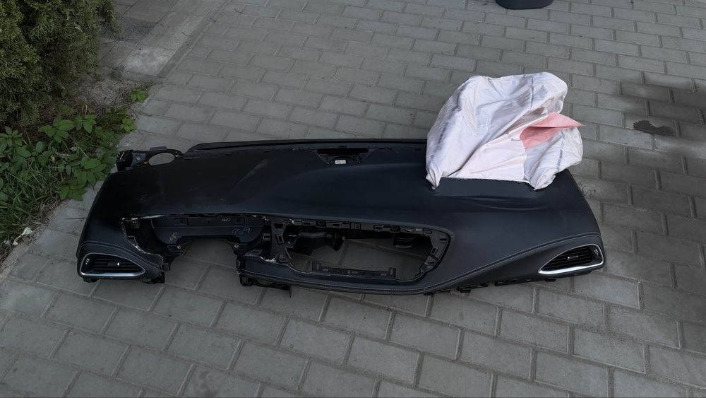 Chrysler Pacifica Deska rozdzielcza kokpit biała nić wystrzelona