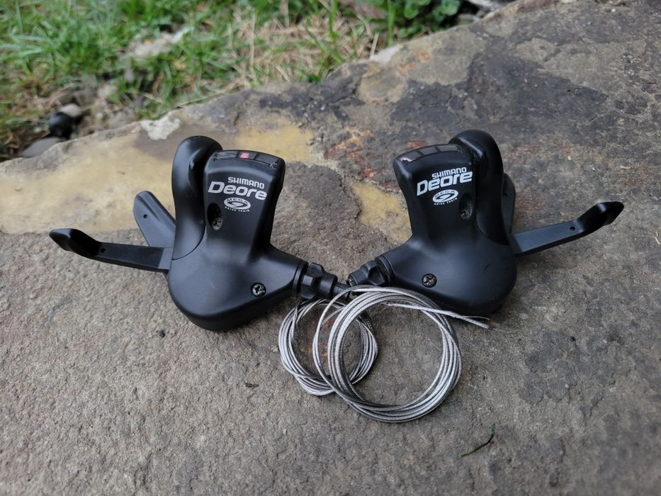 Манетки Shimano Deore