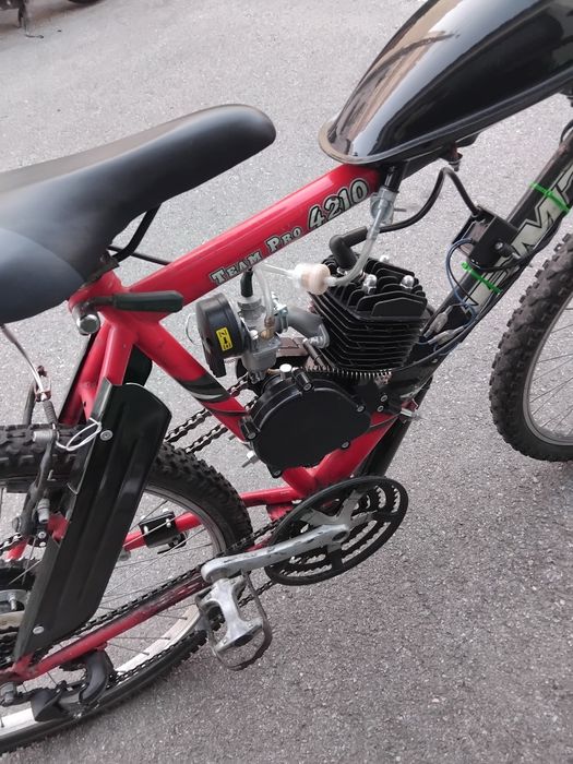 Bicicletas com motores novos  estrear