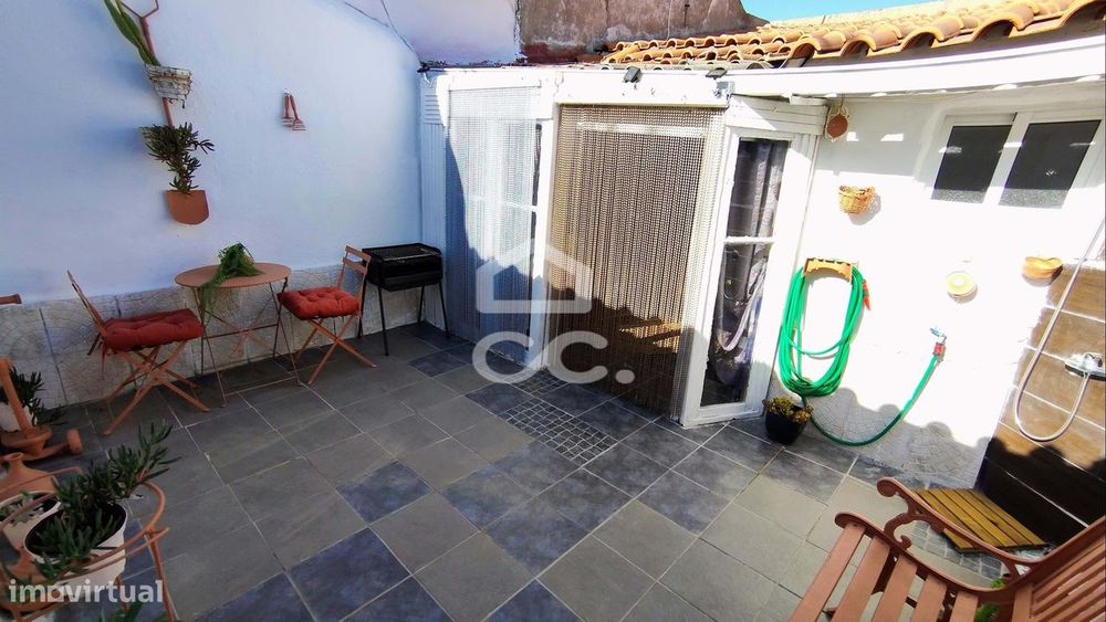 Moradia T3 com quintal em Baleizão