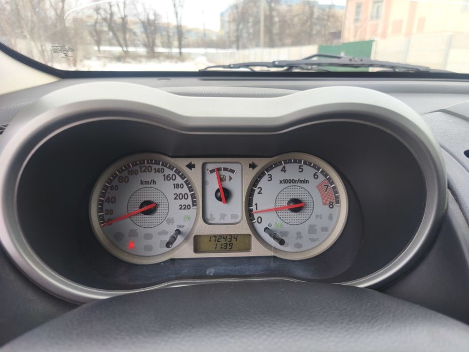 Продам Ниссан ноут (Nissan note)