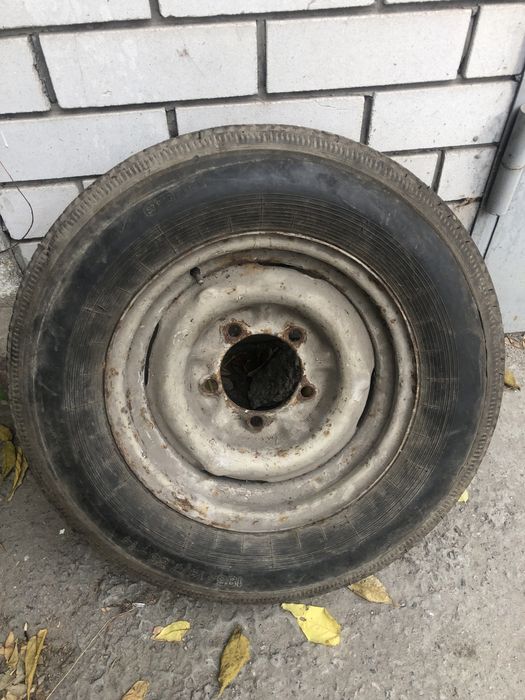 Продам колесо на газ 24