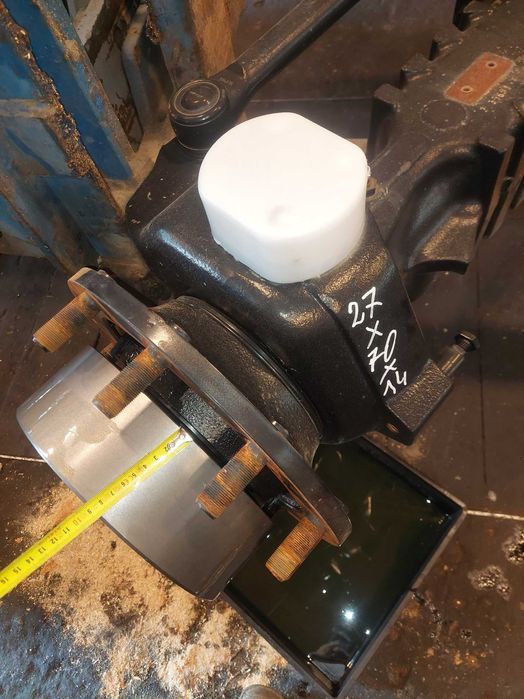 jcb 550-80 spicer zwolnica