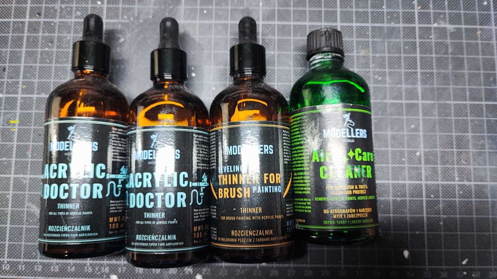 Lote de artigos de 100ml da Modellers para modelismo