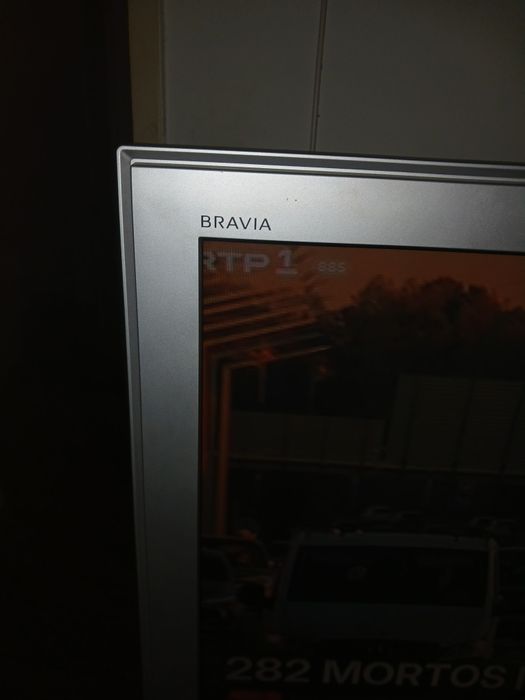 TV Sony Bravia LCD – 90€ (Ideal para Consolas Retro / Cabo 21 pinos) para desocupar