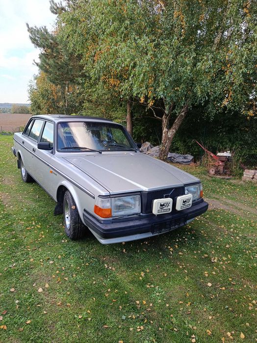 Volvo 244