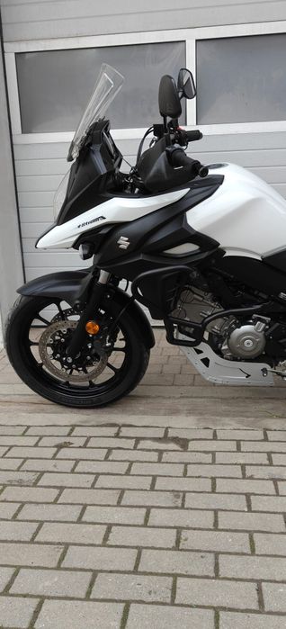 Suzuki V-STROM 650