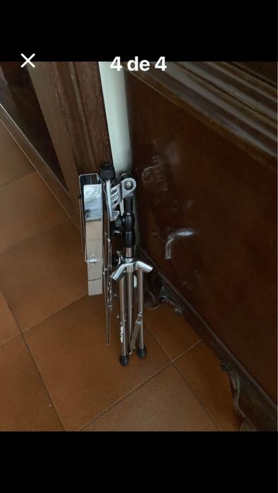 Estante para partitura, excelente estado, solida  e muito estavel64585193762049123