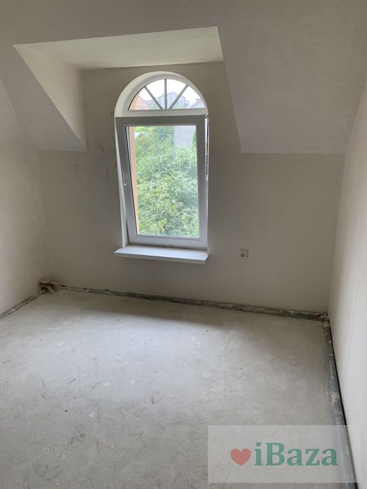 Продаж будинку в Червоних Горах!