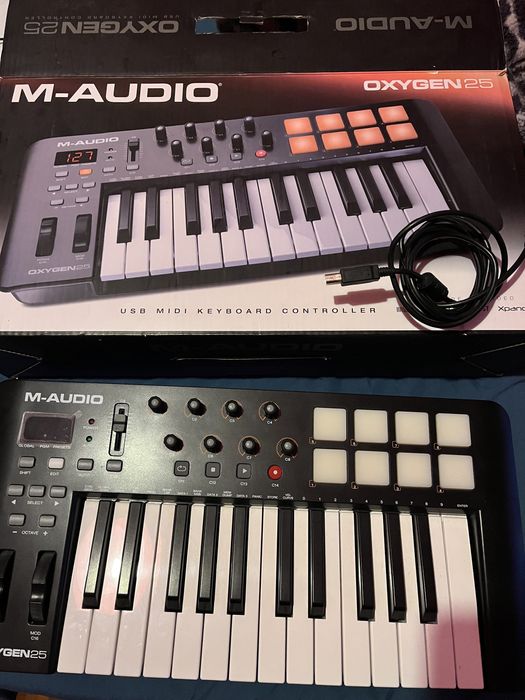 Teclado Midi Oygen25 M-audio