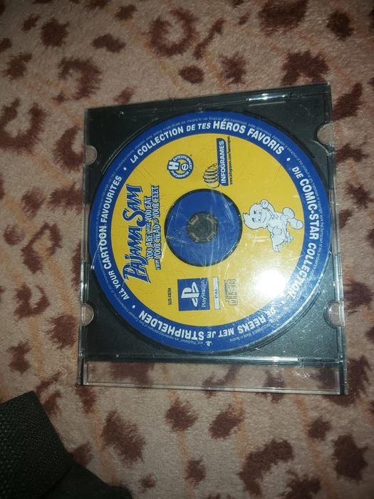 PlayStation 1 em excelente estado de conservação